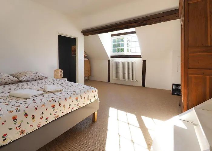 Holiday home Le Verdoyant Verneuil d'Avre et d'Iton